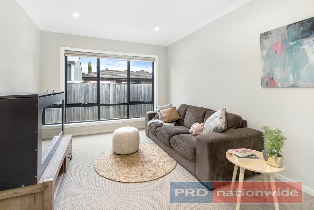 68 Urquhart Street GORDON 13