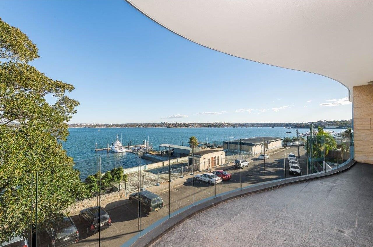 6/8 Water Street SANS SOUCI 10