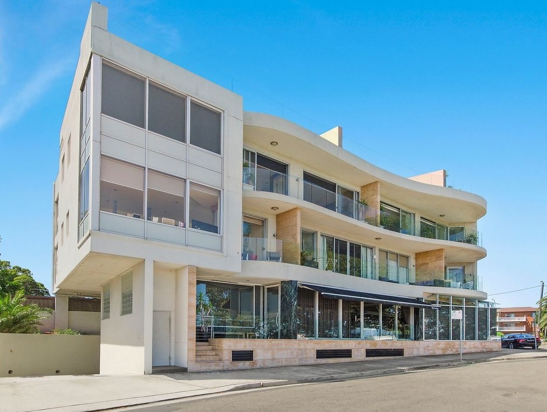 6/8 Water Street SANS SOUCI 12