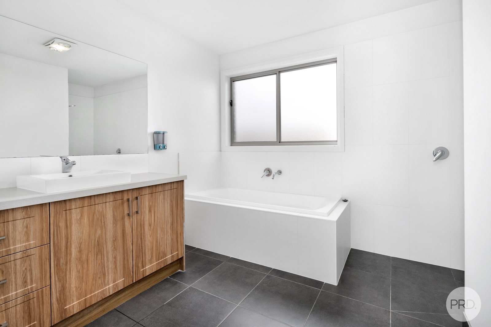 68 Willoby Drive ALFREDTON 8