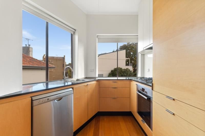 Gallery: 6/81 Barkly Street