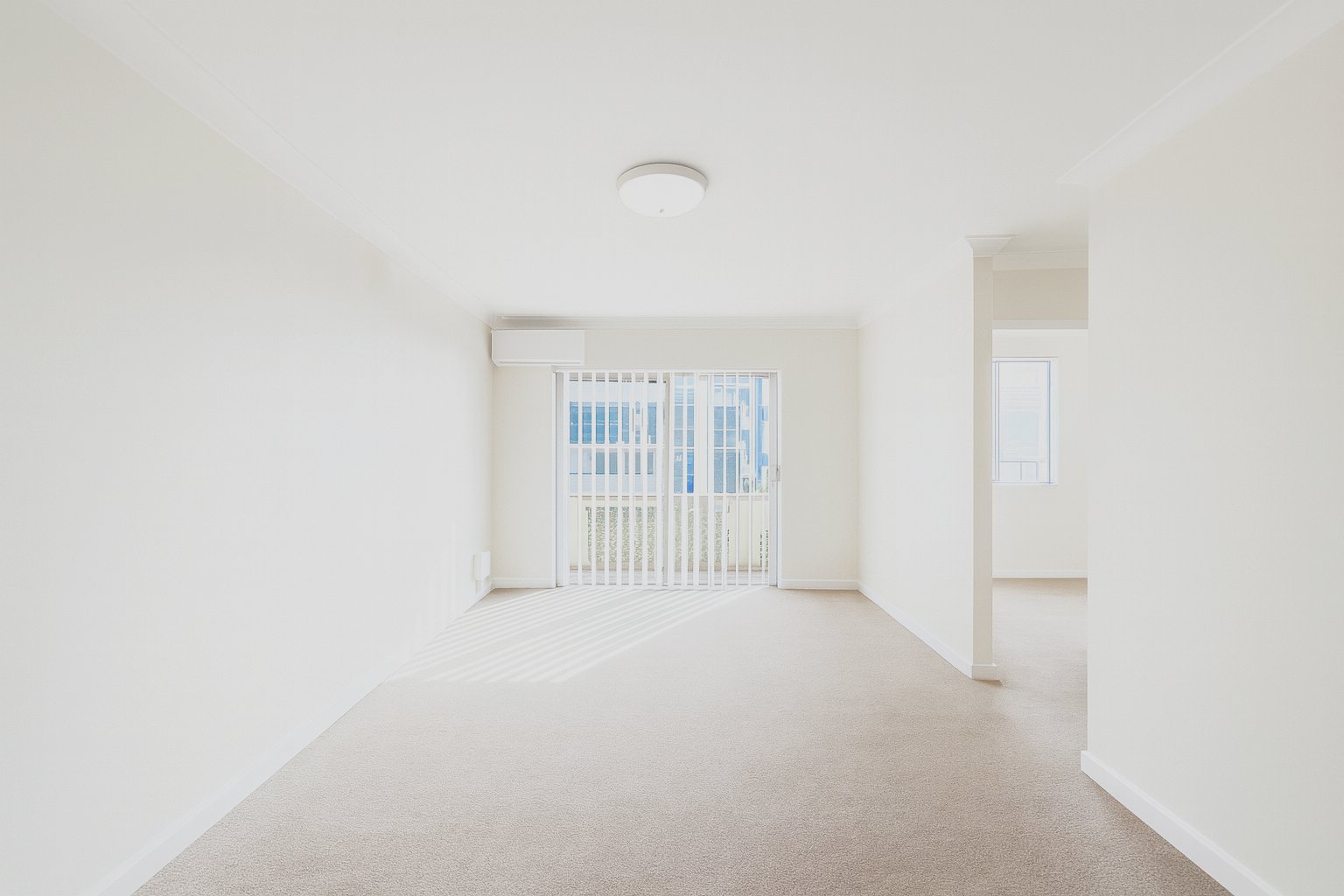 6/81 Castlereagh Street LIVERPOOL 2