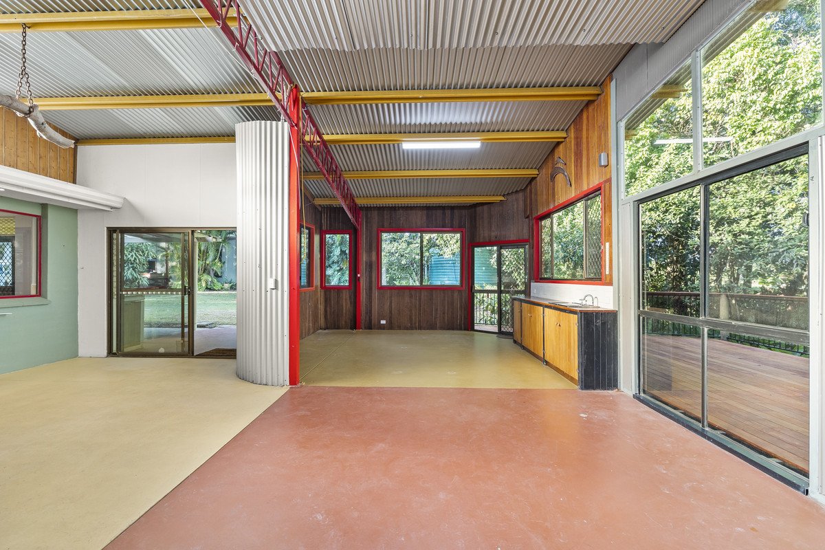 681 Currumbin Creek Road CURRUMBIN VALLEY 11