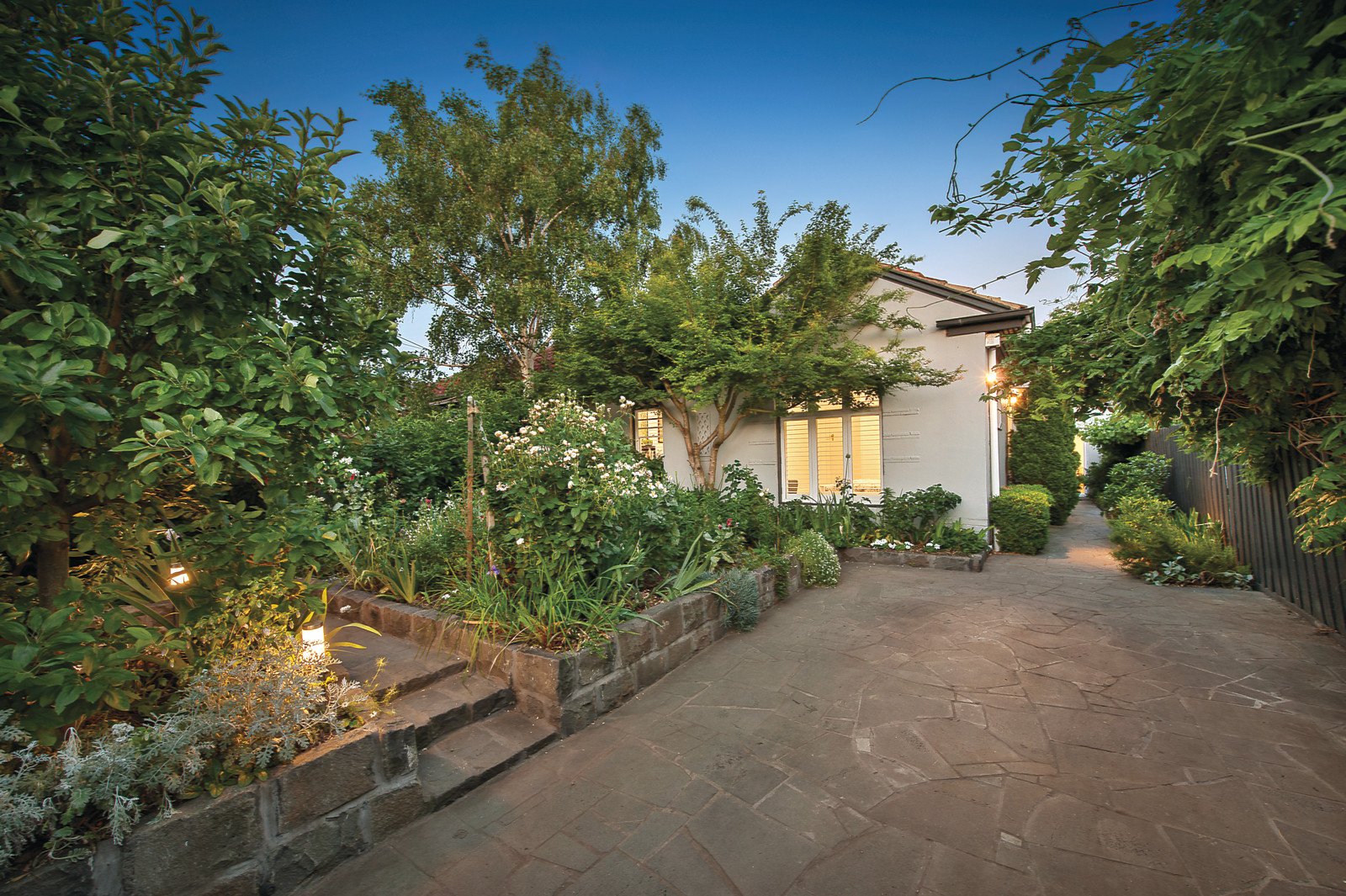 681 Hawthorn Road, Brighton East, VIC