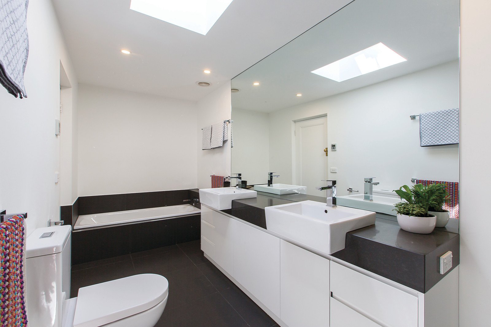 681 Hawthorn Road, Brighton East, VIC