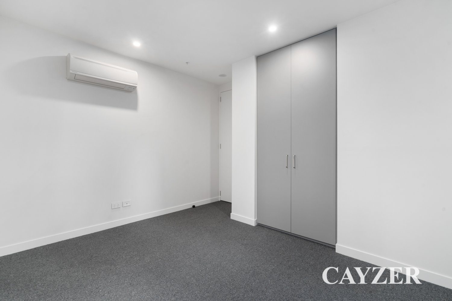 Gallery: 6/81 Palmerston Crescent