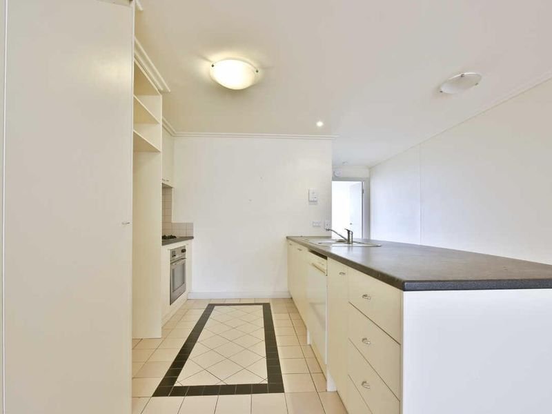 Gallery: 68/108 Greville Street