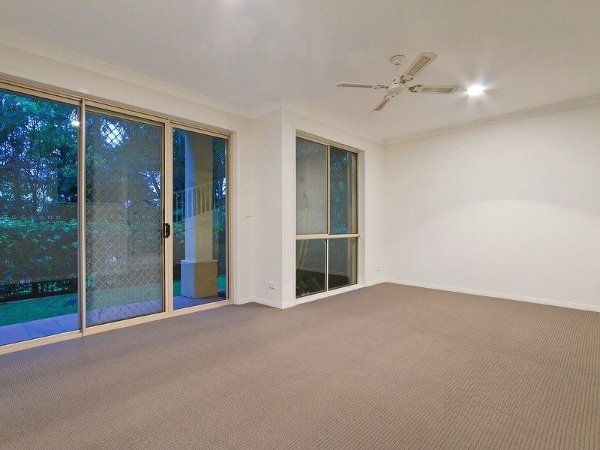 68/152 Palm Meadows Drive CARRARA 2
