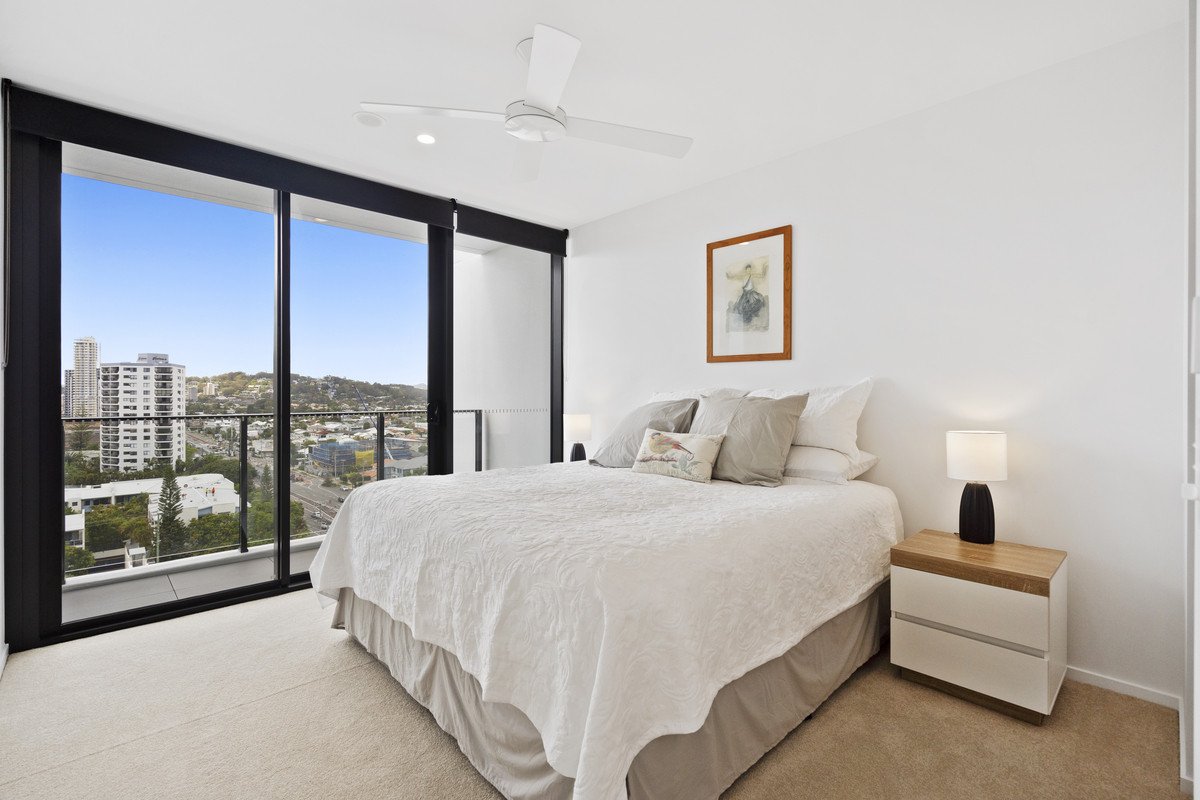 68/1969-1971 Gold Coast Highway Burleigh Heads 13