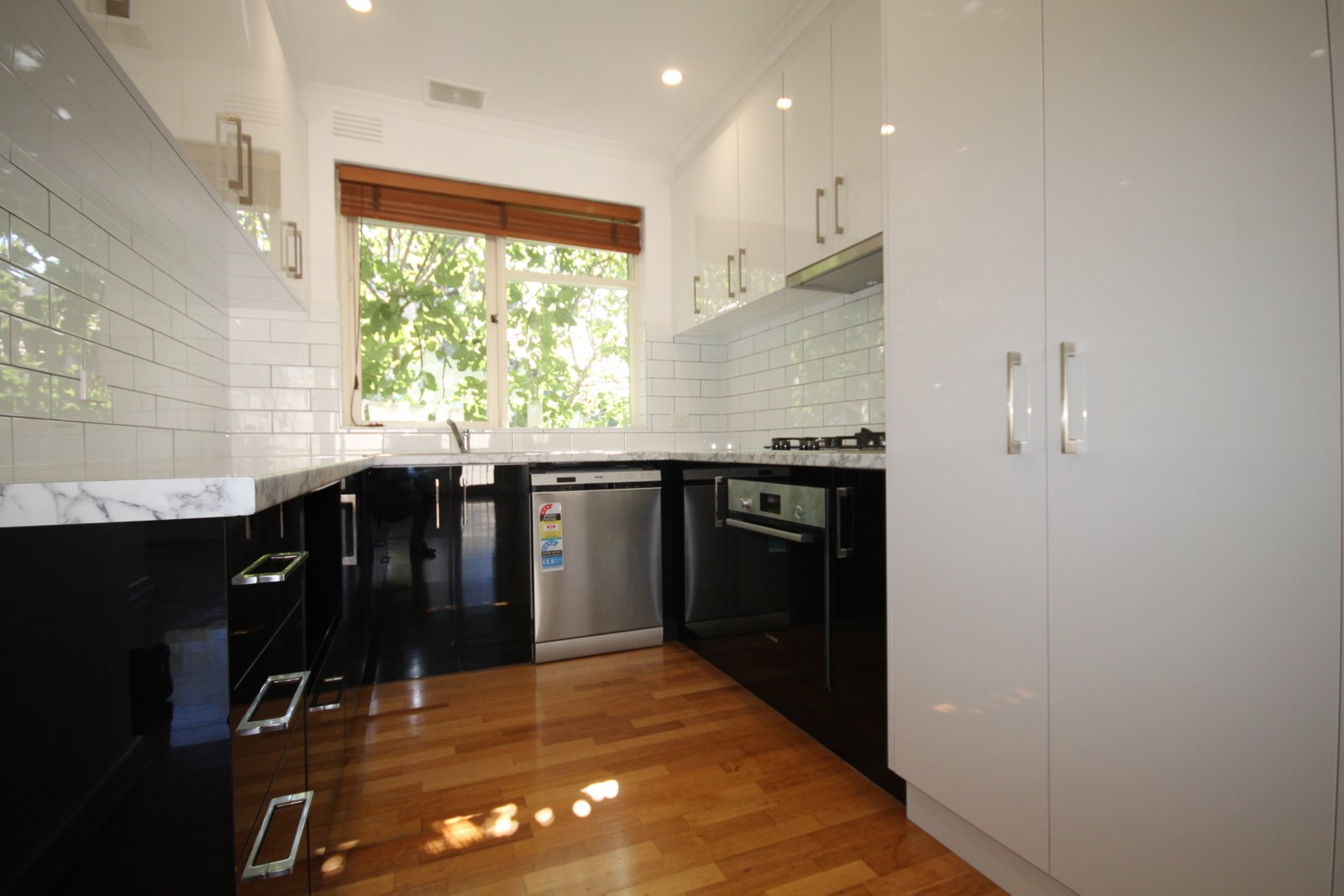 Gallery: 6/82 Paxton Street
