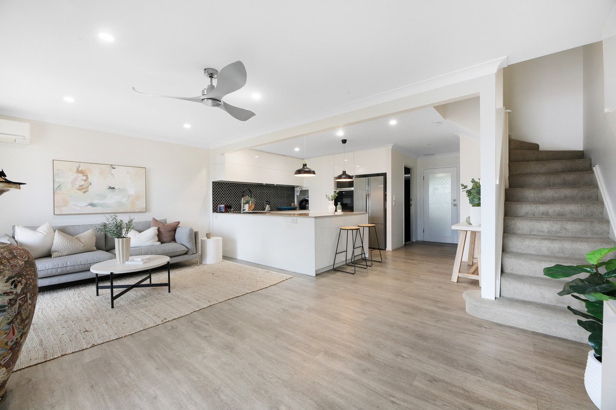 68/215 Cottesloe Drive Mermaid Waters 2