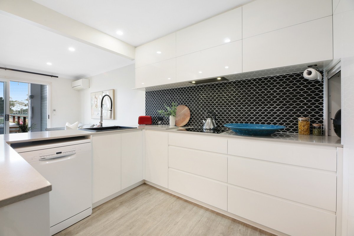 68/215 Cottesloe Drive Mermaid Waters 8