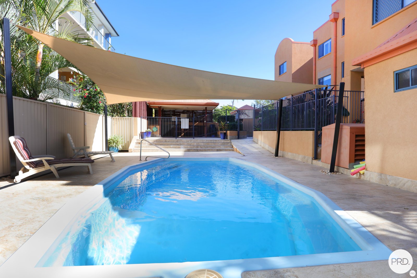 6/83 Brighton Street BIGGERA WATERS 11