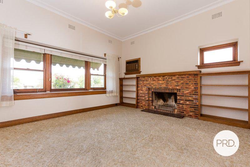683 Sackville Street ALBURY 4