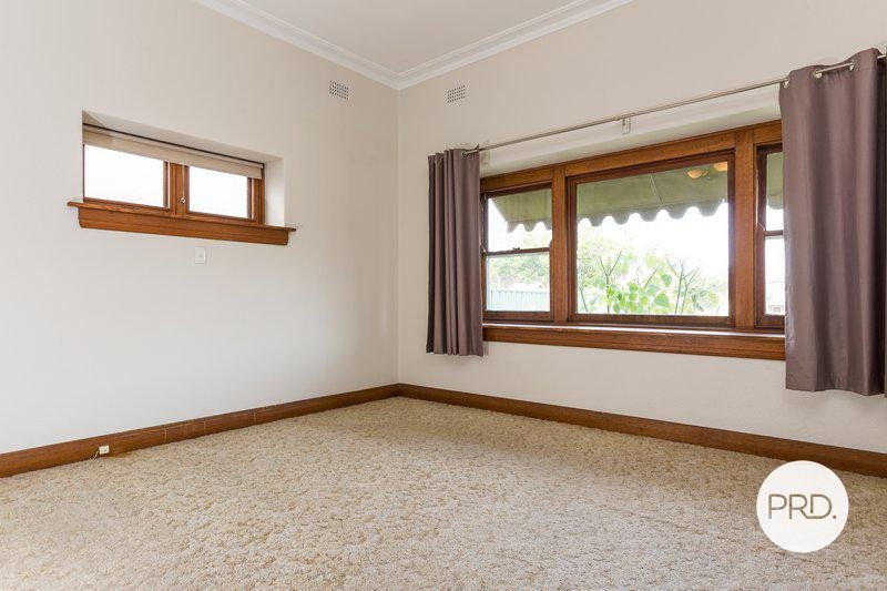 683 Sackville Street ALBURY 6