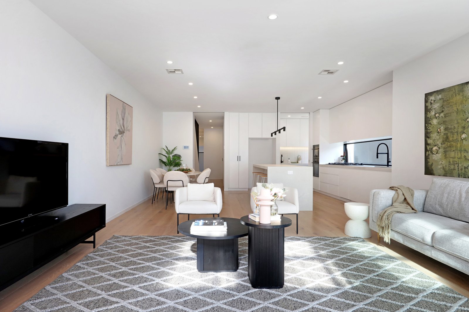 Gallery: 683A South Road