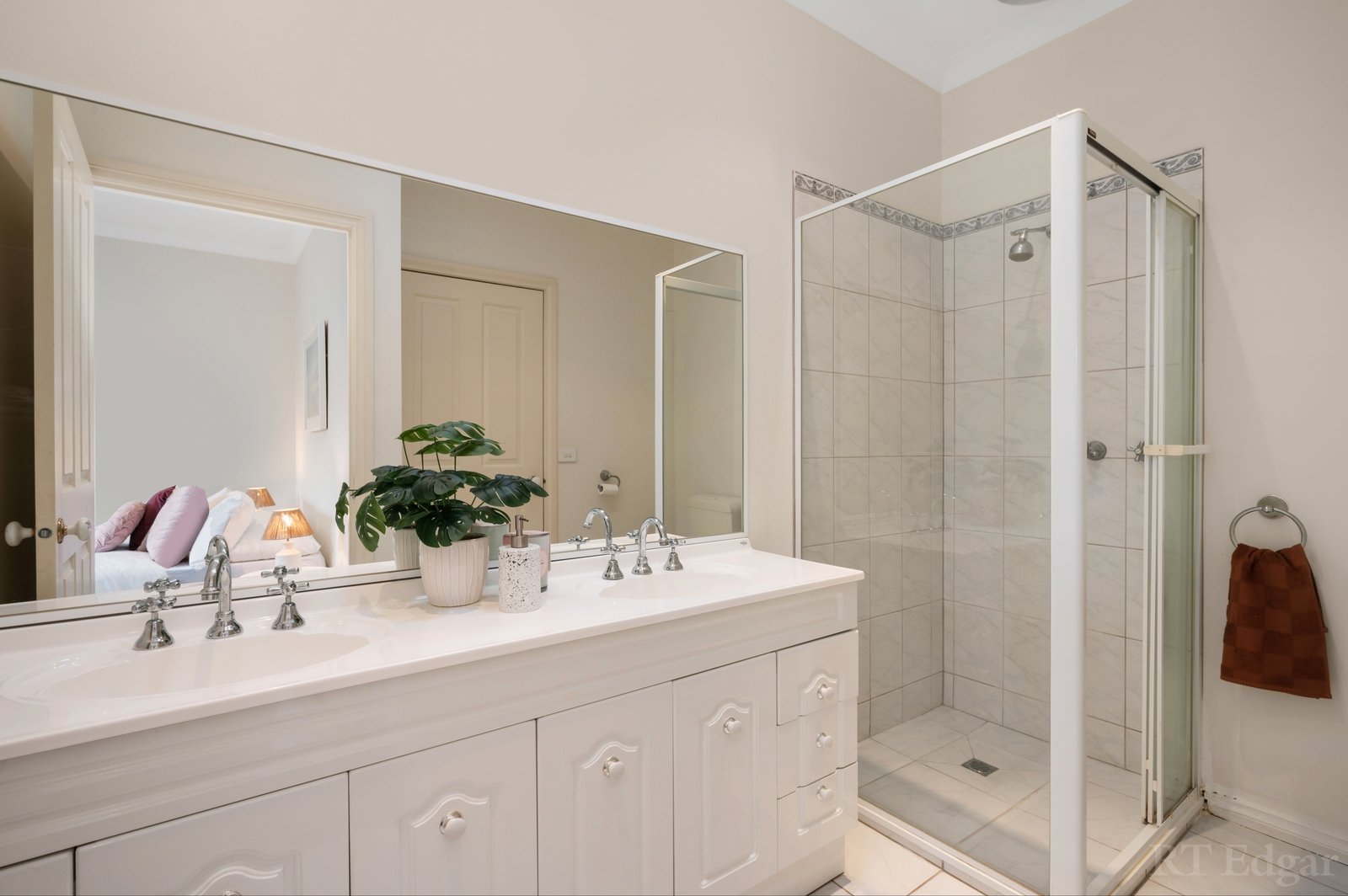 Real Estate and Property in 6/84 Pine Street, Reservoir, VIC