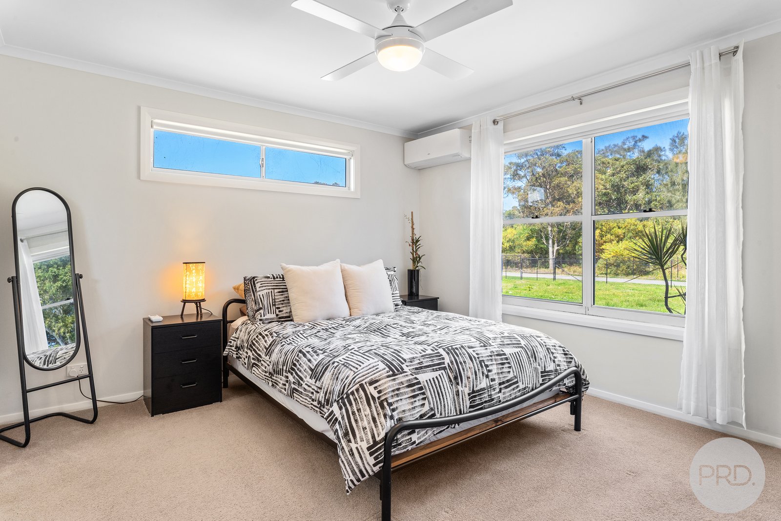 68/536 Gan Gan Road ONE MILE 8