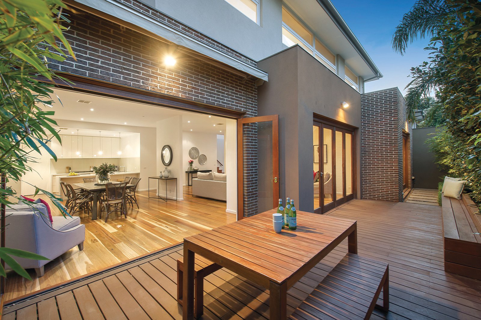 686A Hampton Street, Brighton, VIC