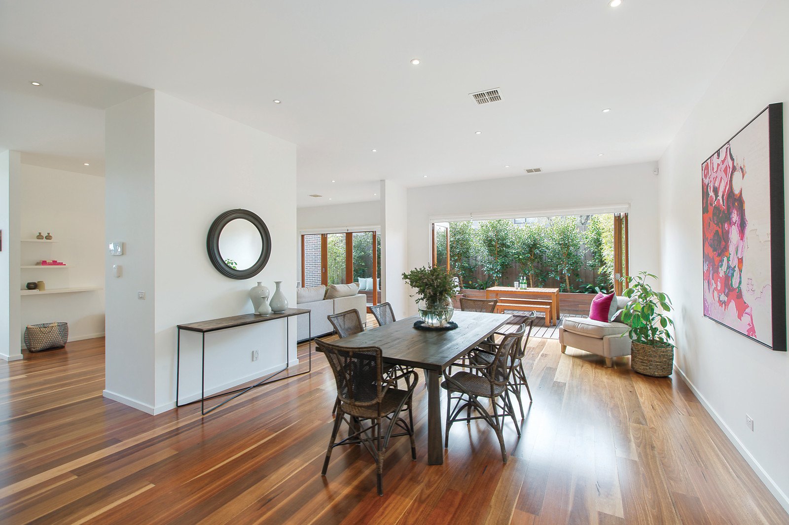 686A Hampton Street, Brighton, VIC