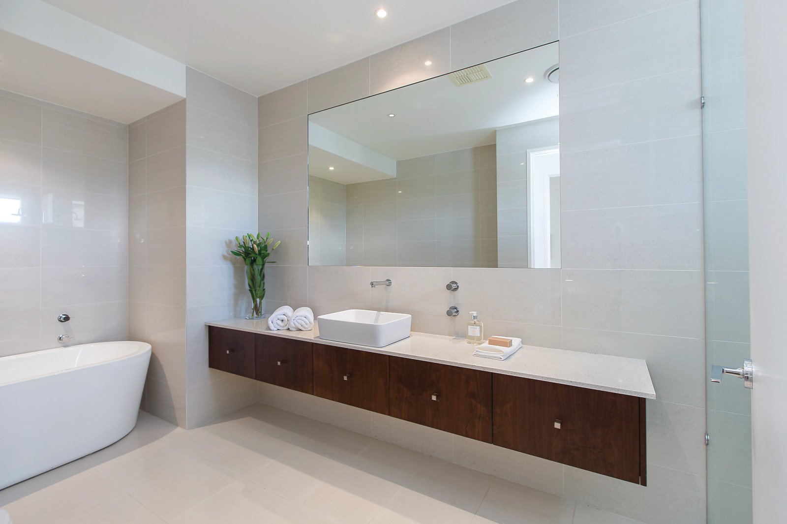 686A Hampton Street, Brighton, VIC