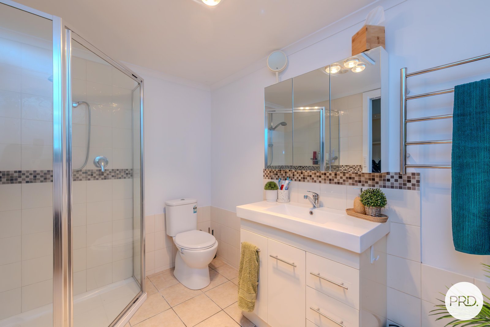 687 Cureton Avenue NICHOLS POINT 14