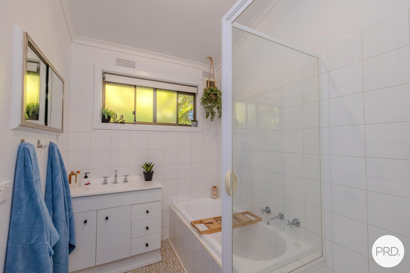 687 Cureton Avenue NICHOLS POINT 18