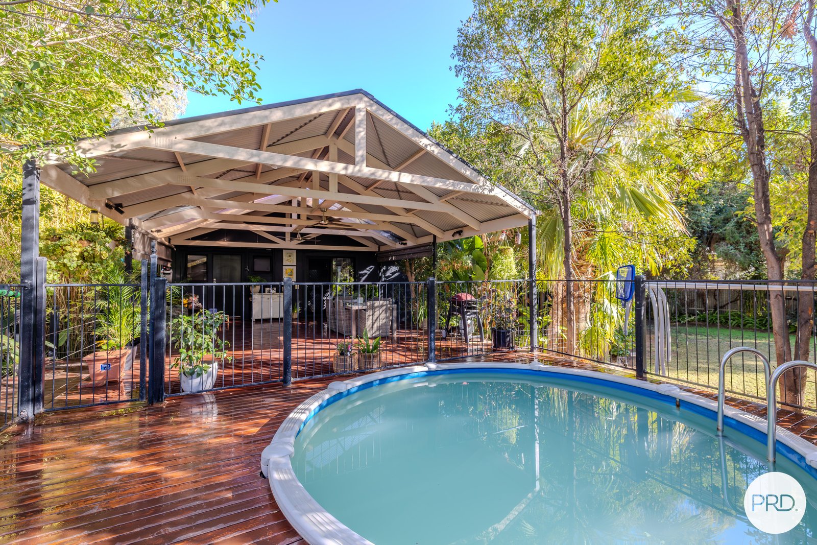 687 Cureton Avenue NICHOLS POINT 25