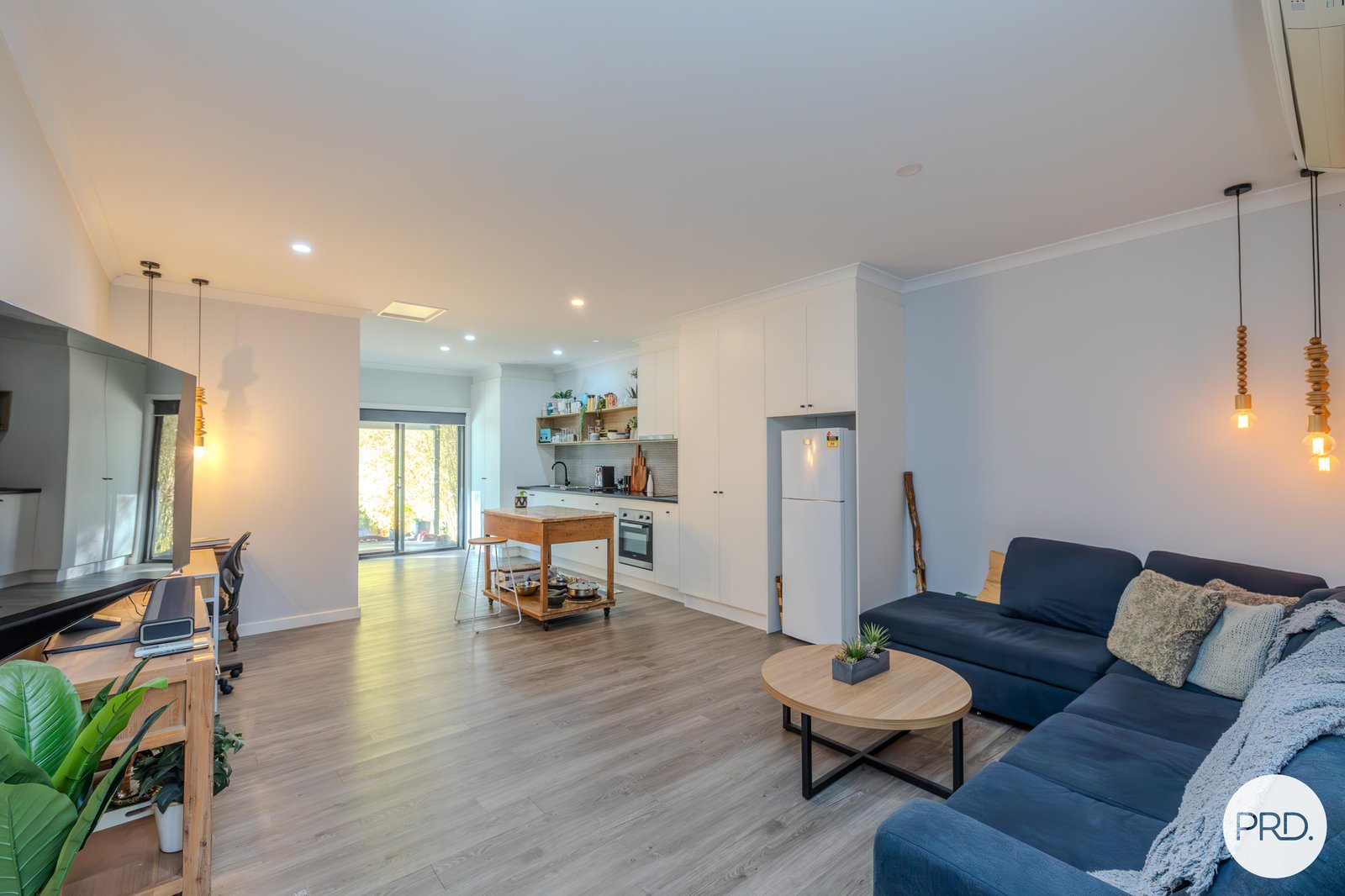 687 Cureton Avenue NICHOLS POINT 29