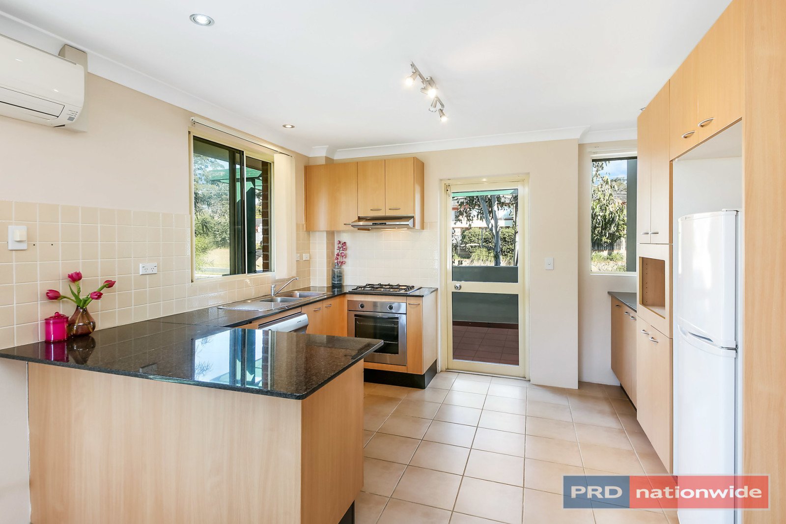 6/878 King Georges Rd  SOUTH HURSTVILLE 2