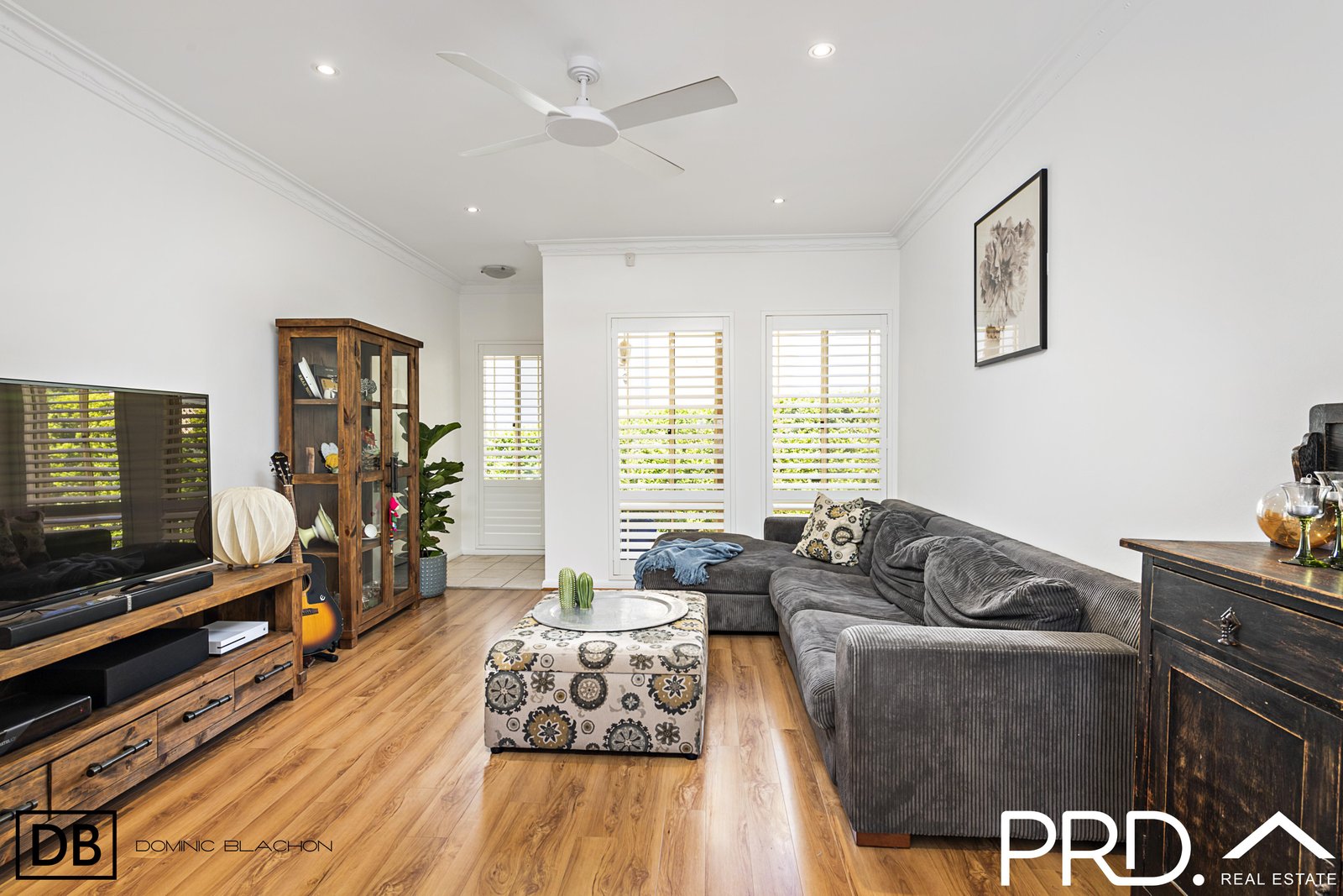 6/883 Henry Lawson Drive PICNIC POINT 2