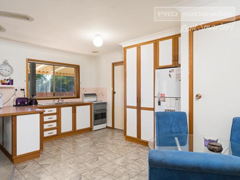 6/89 Crampton  WAGGA WAGGA 4