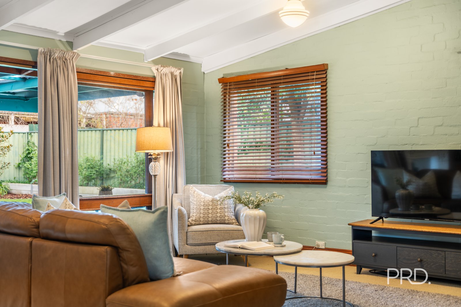 689 Pemberton Street ALBURY 5