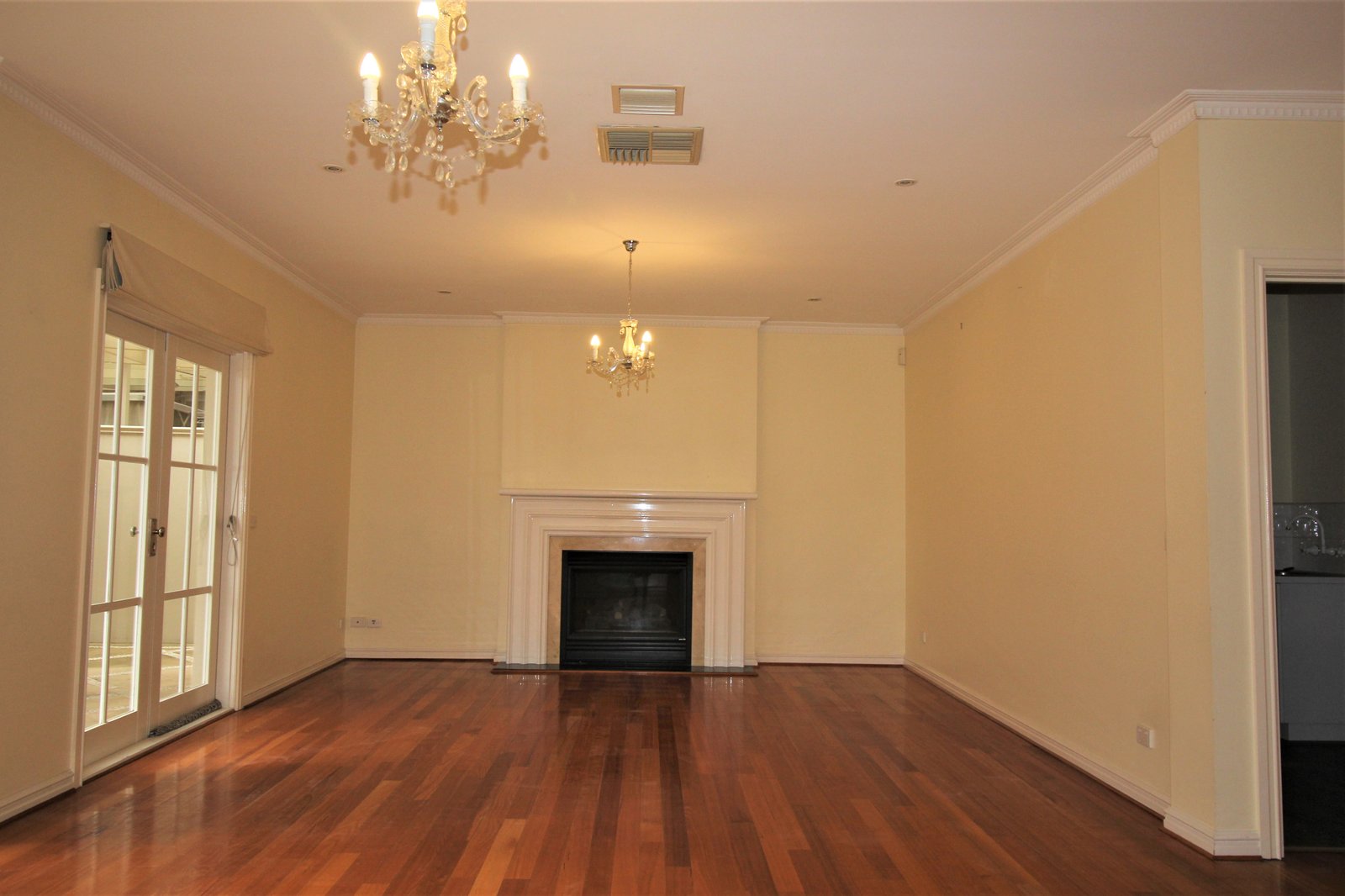 Gallery: 68A Marlborough Street