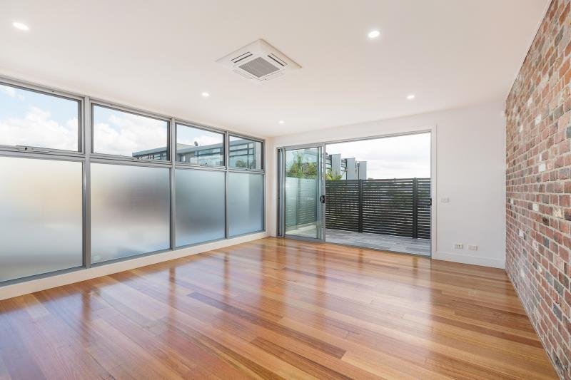 Gallery: 68B Walter Street