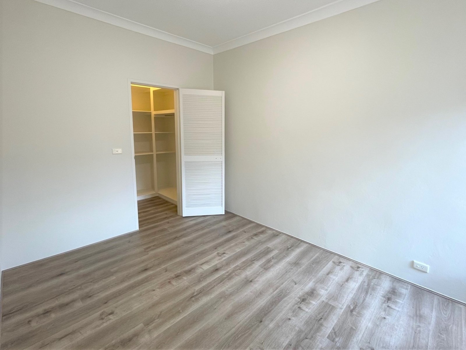 6/9-11 Argyle Street CARLTON 4