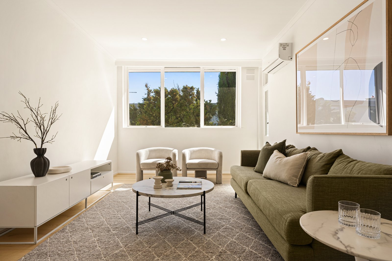Gallery: 6/9-11 Toolambool Road
