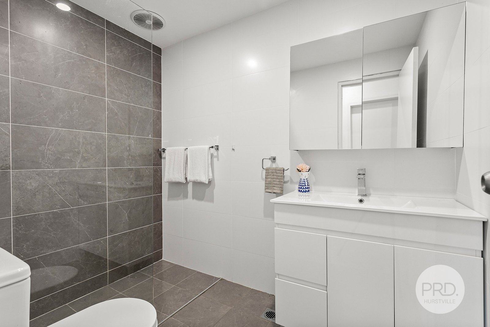 6/9-15 King Edward Street ROCKDALE 3