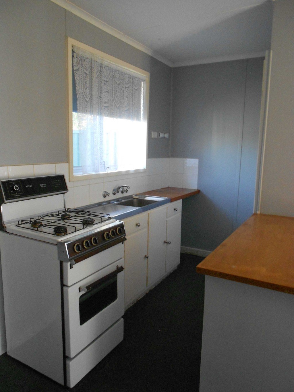 6/9 Aminya Avenue DELACOMBE 2