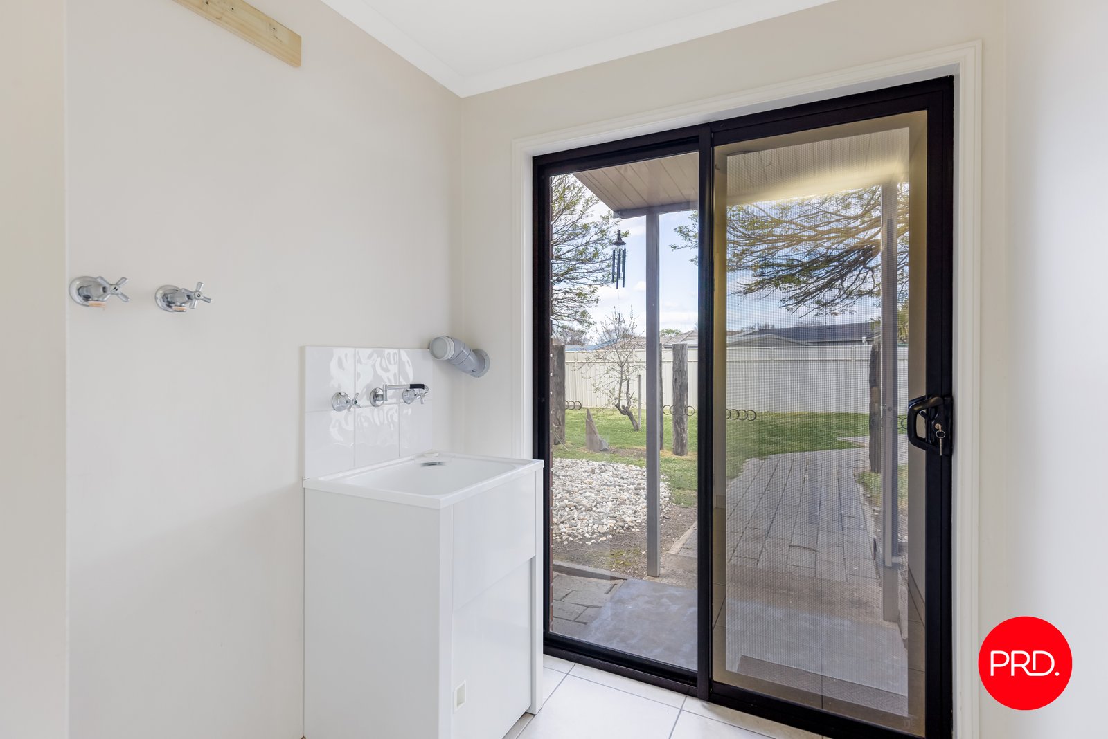 69 Arthurs Cresent  STRATHFIELDSAYE 14