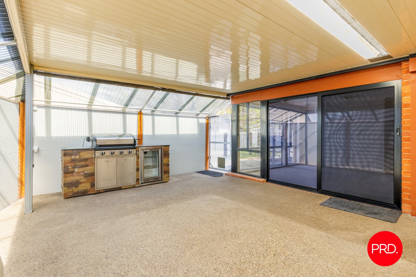 69 Arthurs Cresent  STRATHFIELDSAYE 15