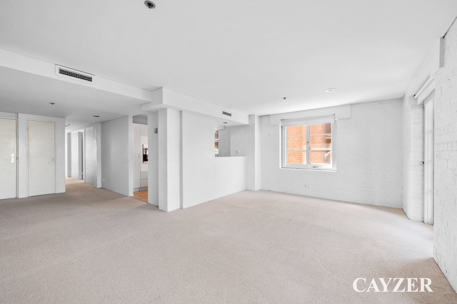 Gallery: 6/9 Beach Street