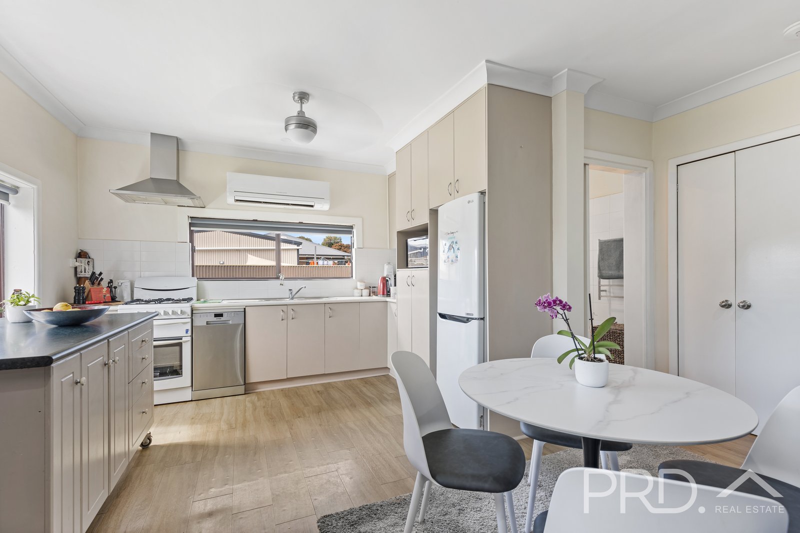 69 Blowering Road TUMUT 3