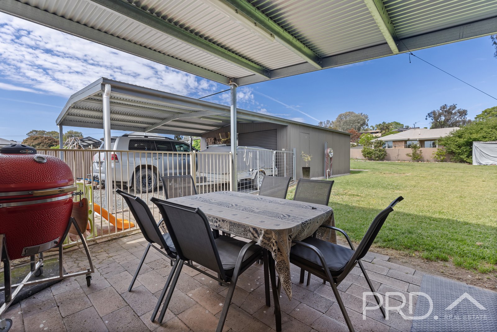 69 Blowering Road TUMUT 12
