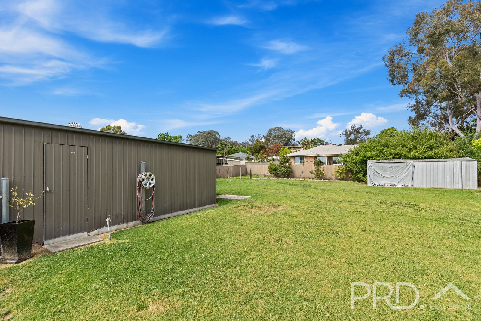 69 Blowering Road TUMUT 13