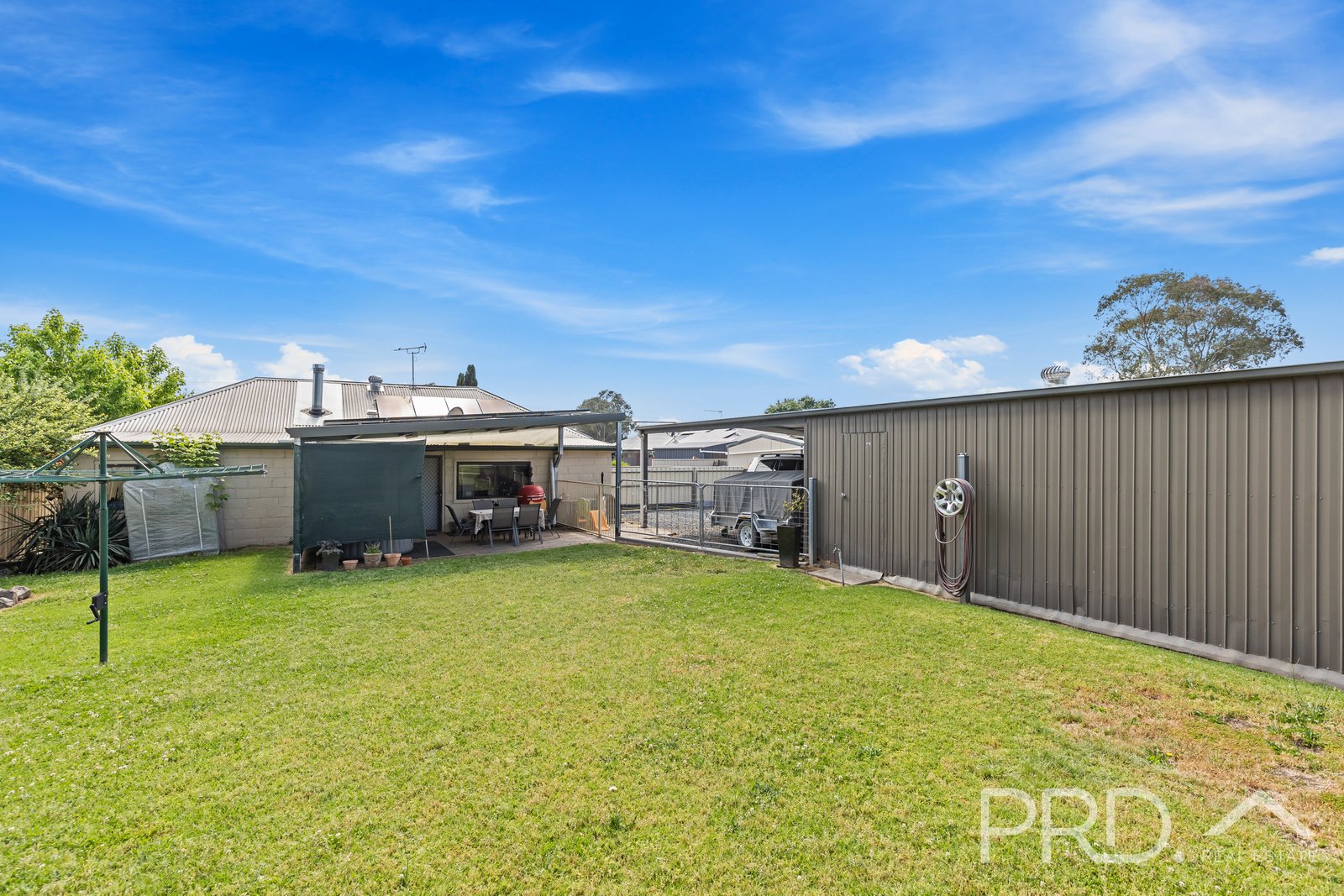 69 Blowering Road TUMUT 14