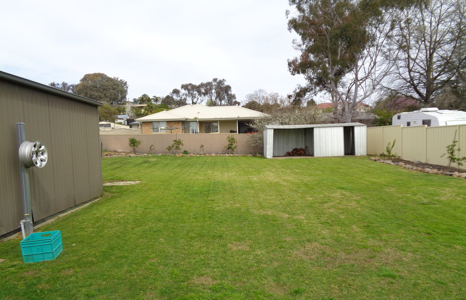 69 Blowering Road TUMUT 10