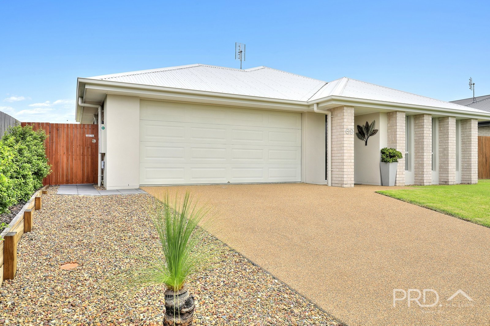 69 Bradman Way URANGAN 3