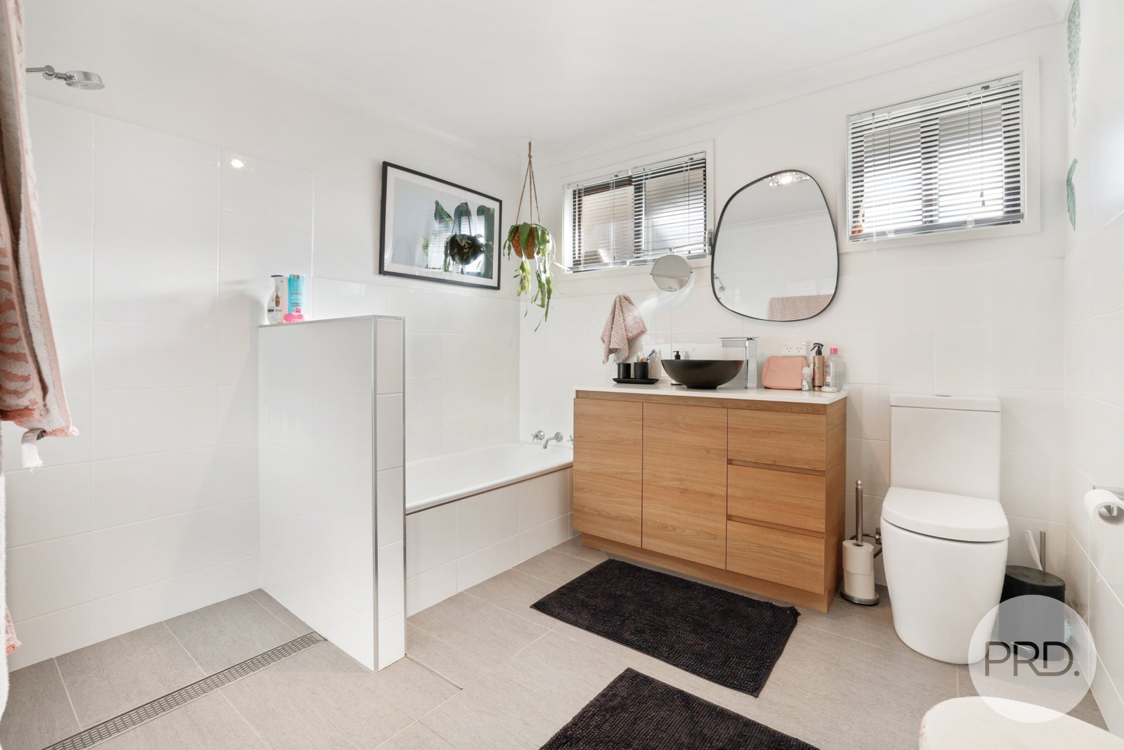 69 Calala Lane TAMWORTH 19