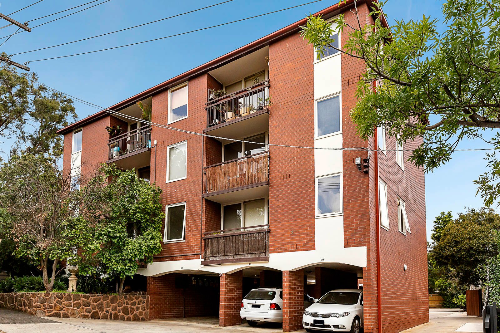 6/9 Canterbury Road, Toorak RT Edgar